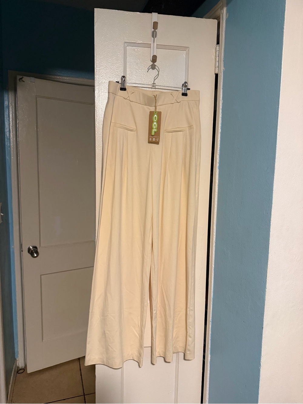 OGL Bamboo Wide Leg Pants Cream Color Size Small NWT